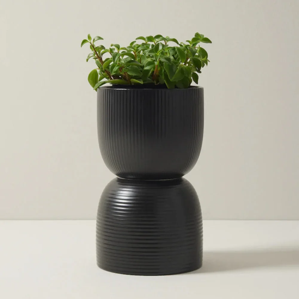 TABLETOP ARCH PEDESTAL PLANTER, BLACK - Picture 2 of 5